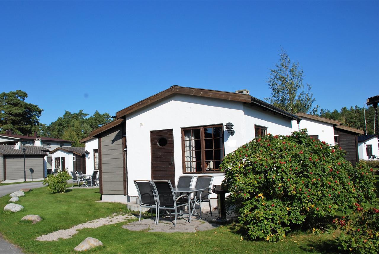 Bjorkhaga By Hotel Klintehamn Bagian luar foto